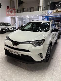 تۆیۆتا ڕاڤ 4